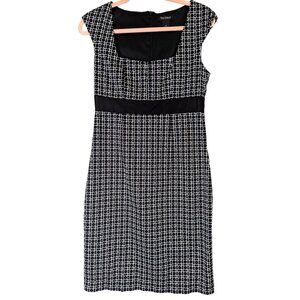 White House Black Market Women size 4 Circle Pattern Sheath Dress Career Stretch